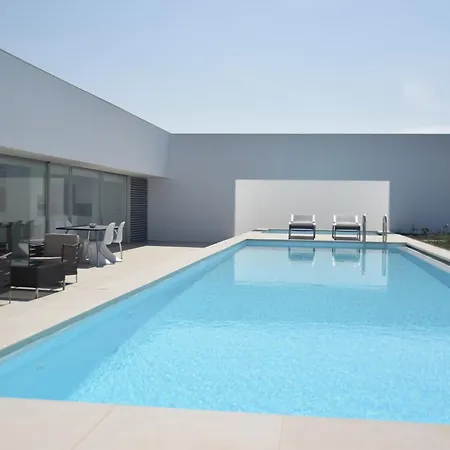 Modern In Obidos Lisbon With Garden And Pool Villa