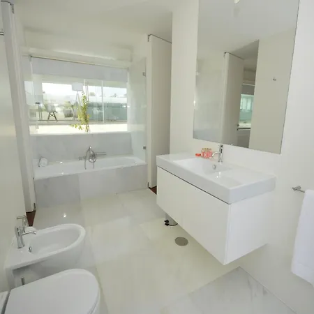 Morden Archictectural In Lisbon Villa Vau