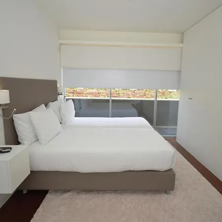 Modern In Obidos Lisbon With Garden And Pool